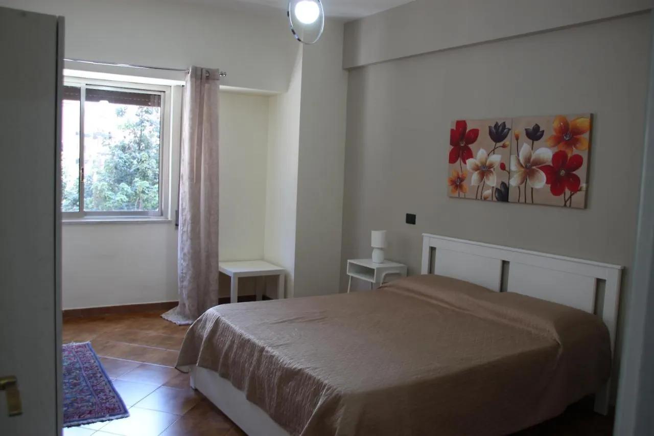 B&B Alexander-Room And Breakfast Palermo 2*,  Italy
